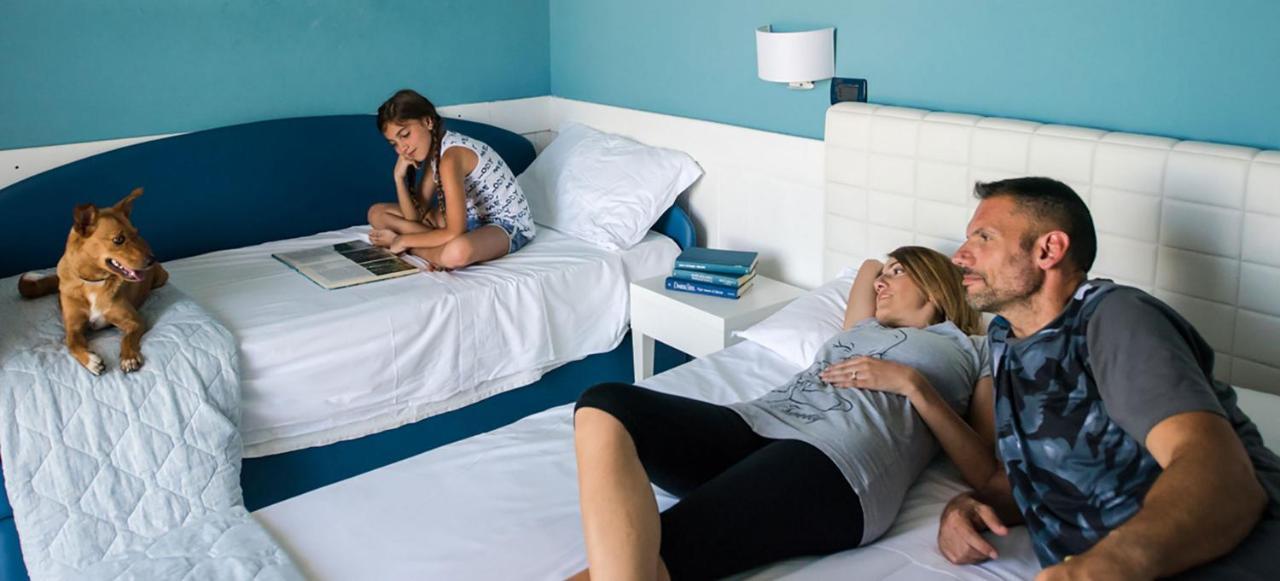 Hotel New Castle Cesenatico Eksteriør billede